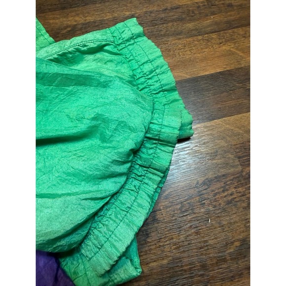 Vintage multi color windbreaker sz 20w or 2X retro vibe. - Picture 6 of 6